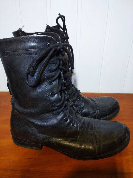 Взуття для чоловіків