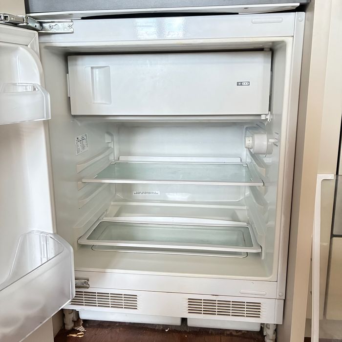 Frigorífico encastre Teka