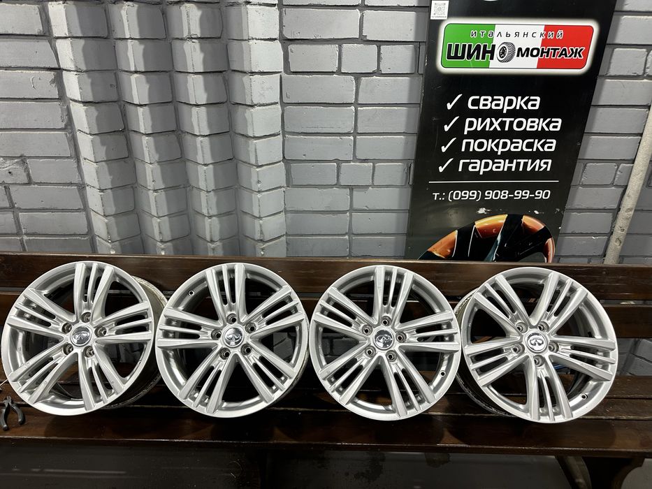 99 Оригинальные литые диски Nissan Infiniti 5/114,3 R17 et45