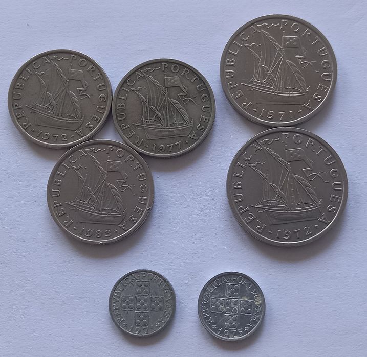 Moedas escudos (várias)