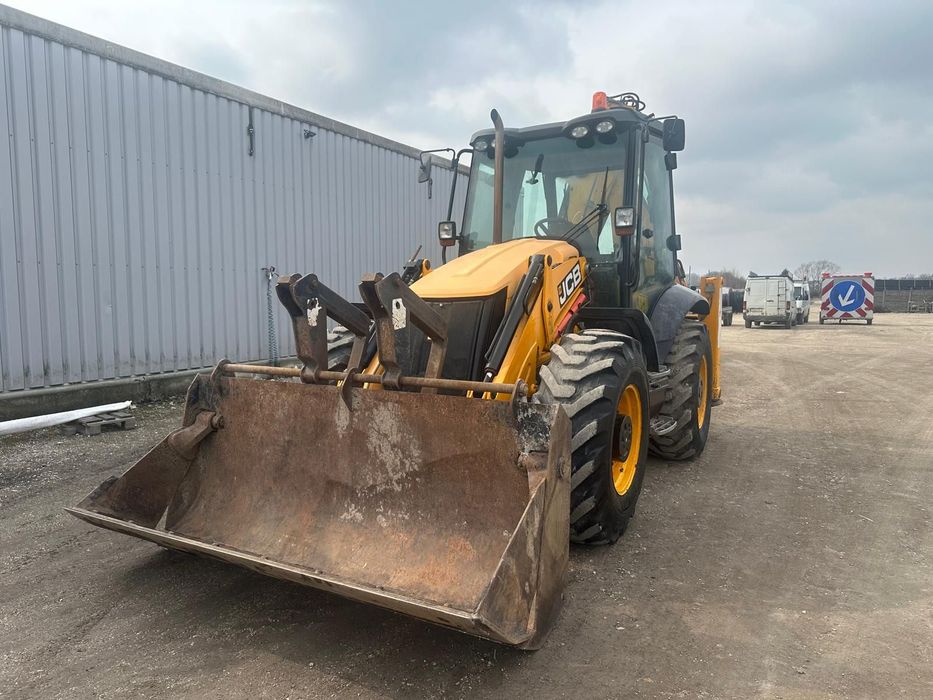JCB 3 CX Super  CAT JCB 3CX super