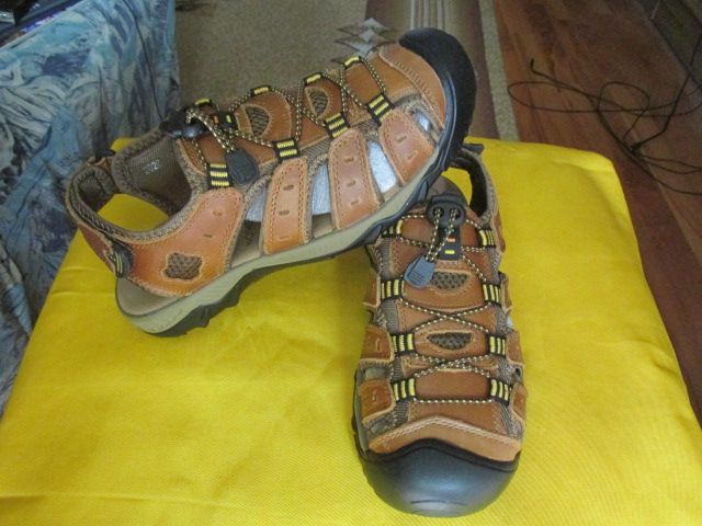 Сандали, 39 размер