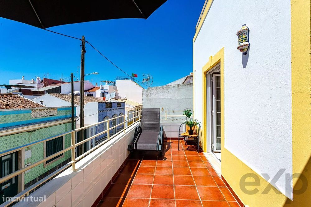 Apartamento com terraço em Cabanas de Tavira, junto à Ria Formosa
