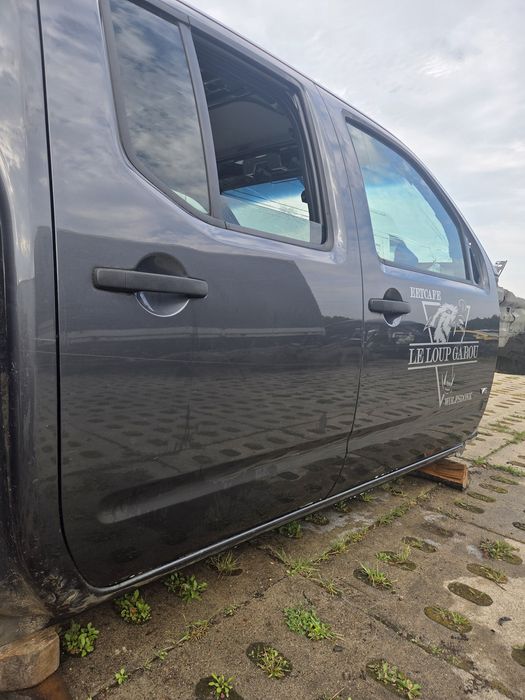 Drzwi przód tył prawe lewe nissan navara D40 KAP K669
