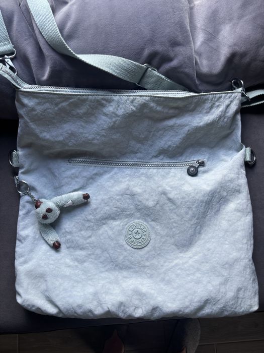 Продам сумку Kipling