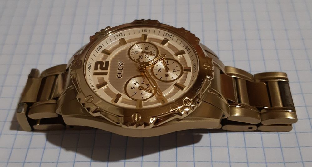 Guess женские полностью рабочие