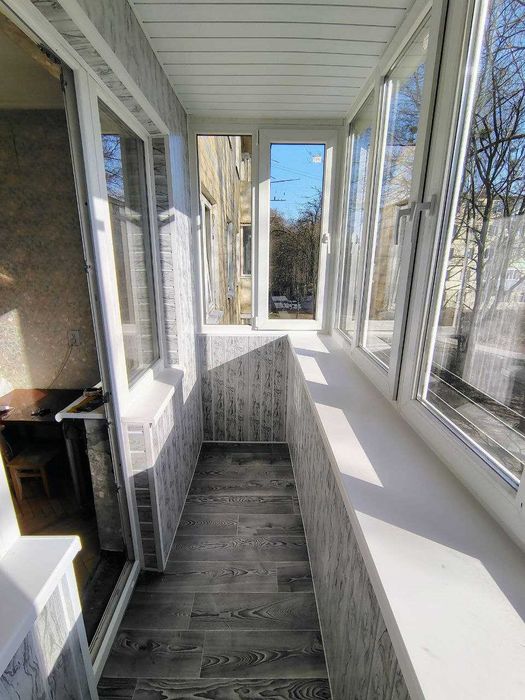 Балкони Вікна Двері