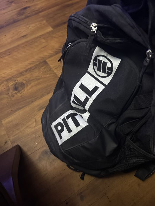 Plecak pitbull uszkodzony