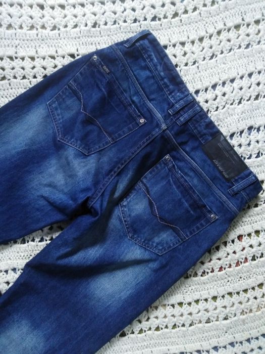 Markowe jeansy, dżinsy - Diverse - L32 W32