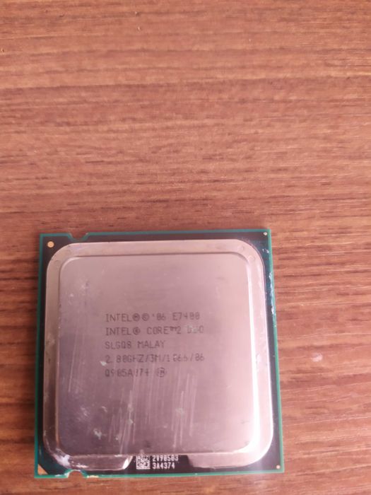 Intel Core 2 duo E7400