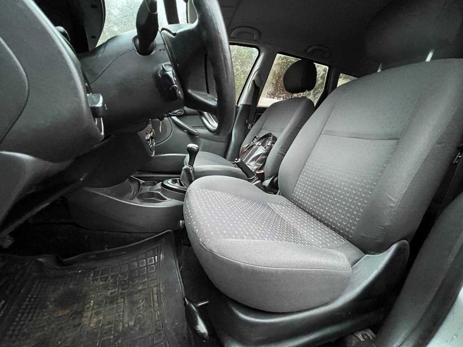 Продам автомобіль Ford Focus