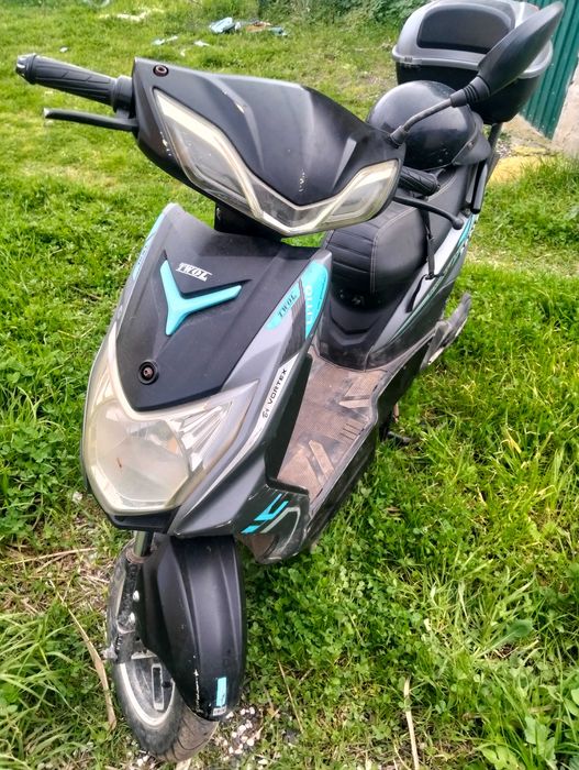 Scuter em muito bom estado