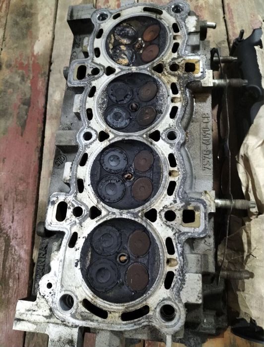 Продам мотор на ford focus 1.6 бензин!