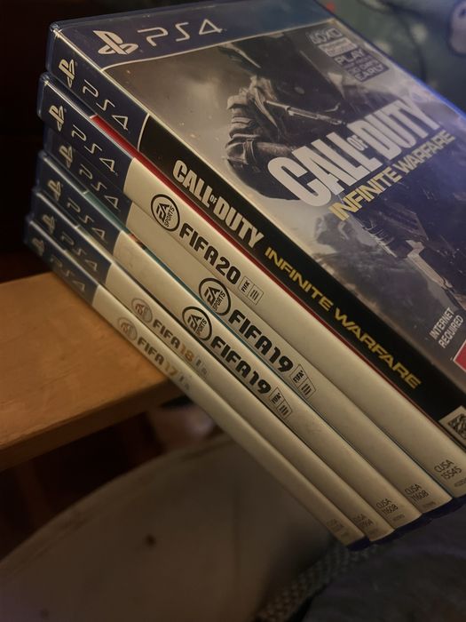 Vendo jogos da ps4