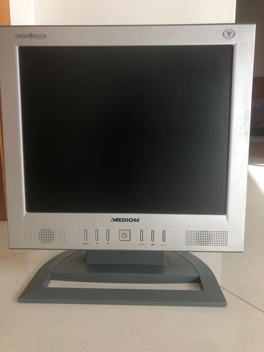 Ecrã/Monitor Medion