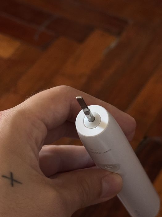 Звукова зубна щітка Philips Sonicare 3100