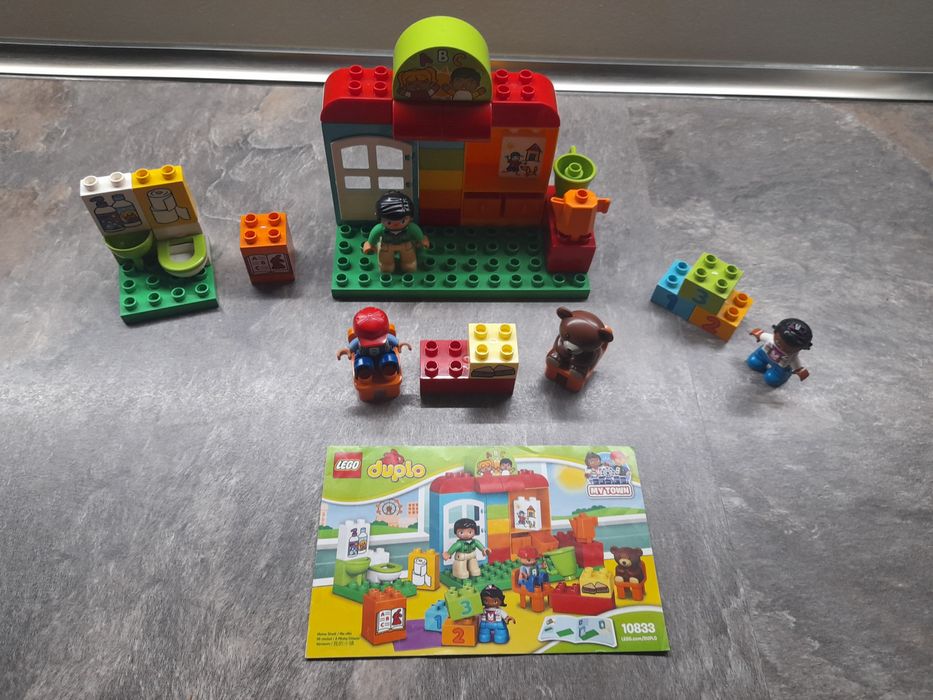 Lego duplo 10833 przedszkole