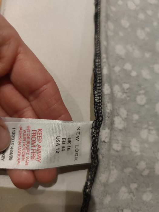 Bluzka top damska w kwiaty rozm. 44