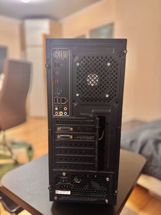 Komputer gamingowy 32GB RAM