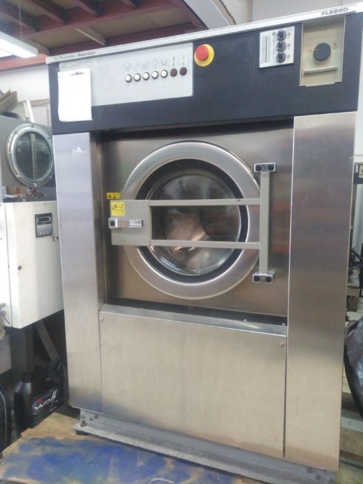 Embaladora de roupa vertical