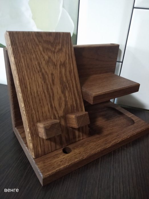 Підставка для телефона.