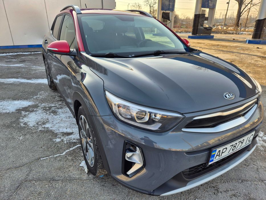 Продам Kia Stonic 2020г, отл сост