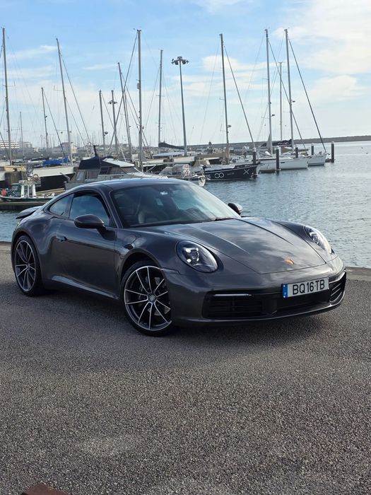 Porsche 911 (992) Carrera 4 PDK