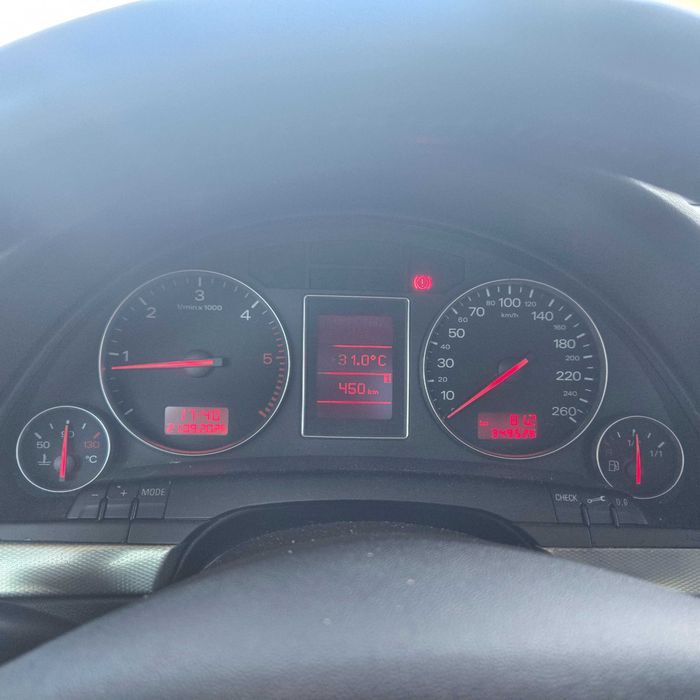 Audi  A4 2.5 (quatro) de 2002 — photo 3