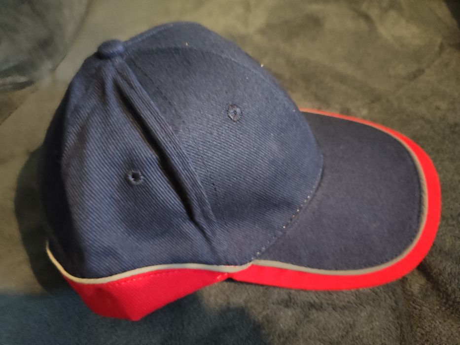 Czapka z daszkiem bejsbolówka