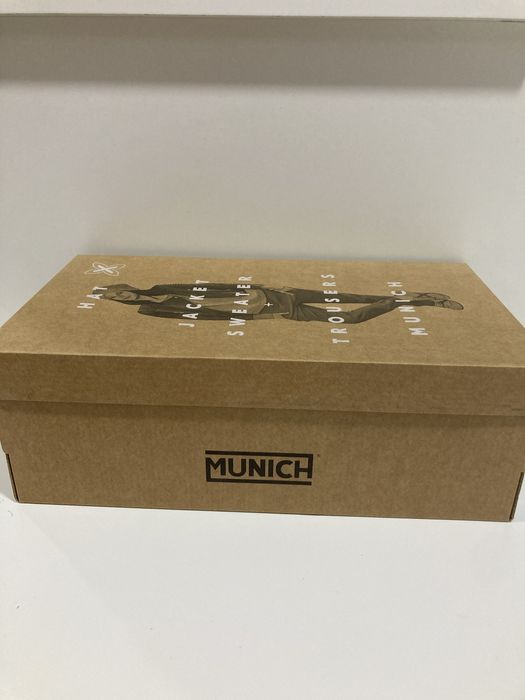 Sapatilhas Munich tamanho 46