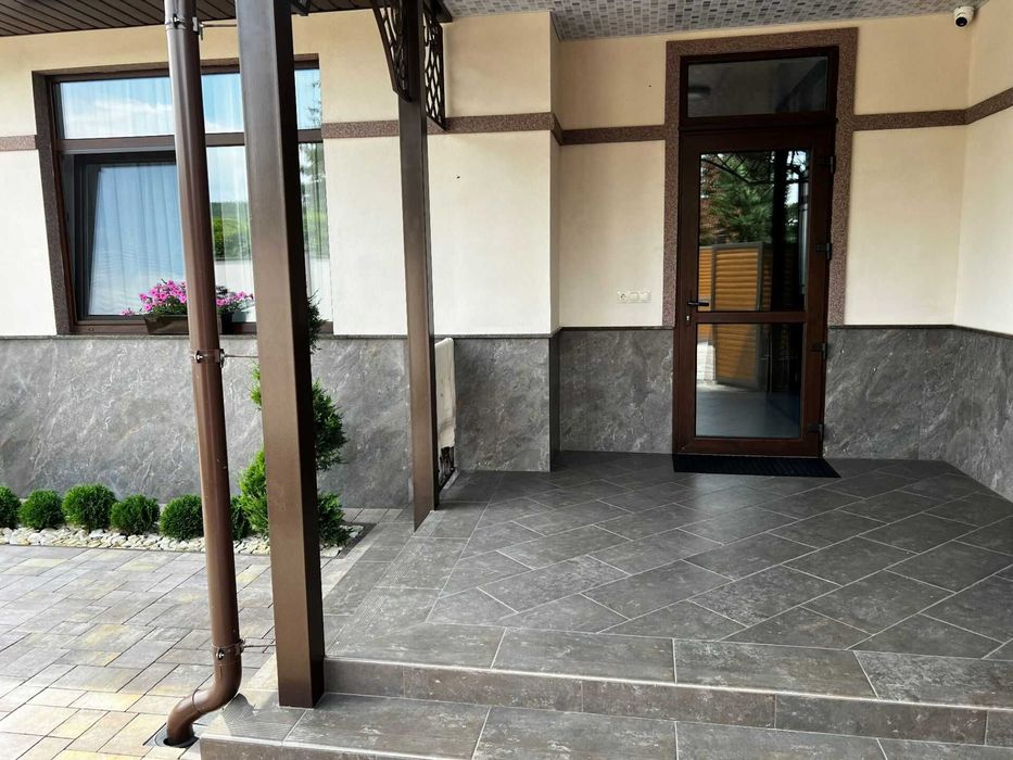 Продам котедж с ремонтом