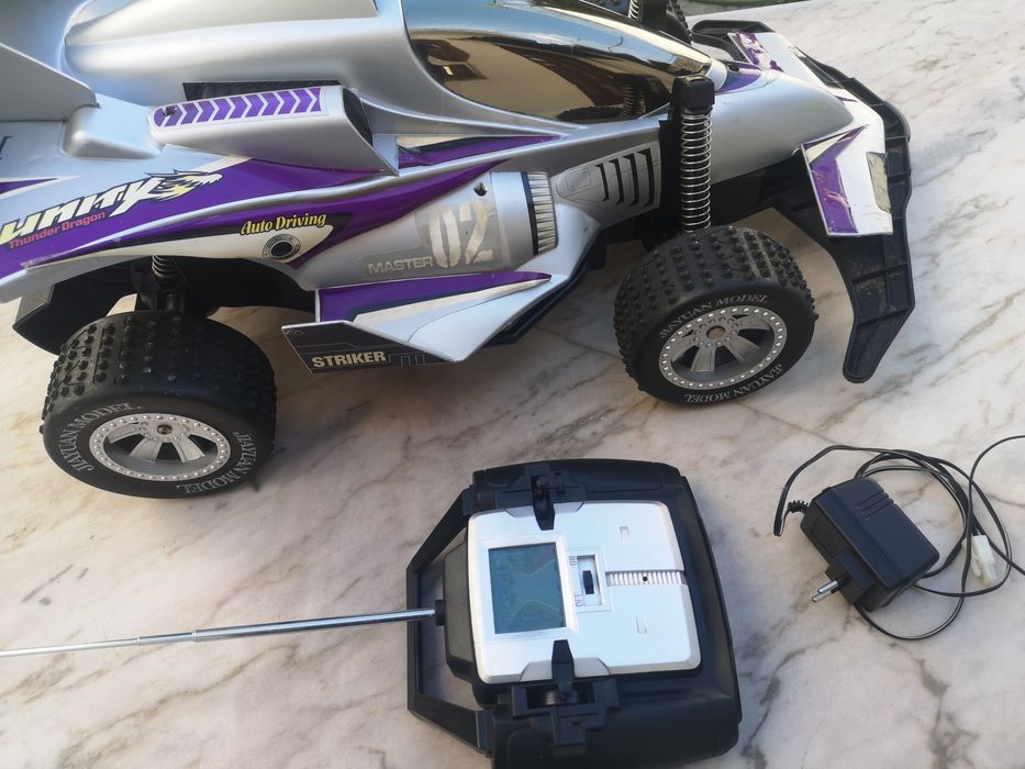 Carro telecomandado