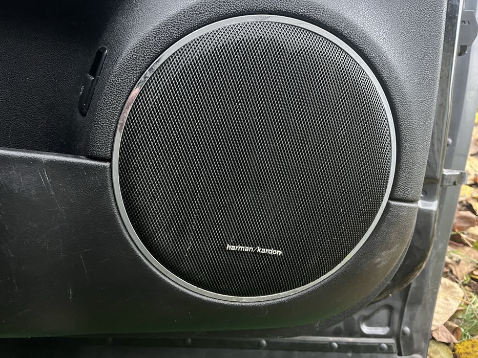 Mercedes gl колонки harman kardon