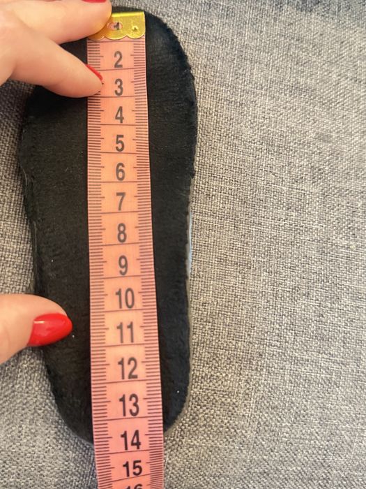 Кросівки для дівчинки весна