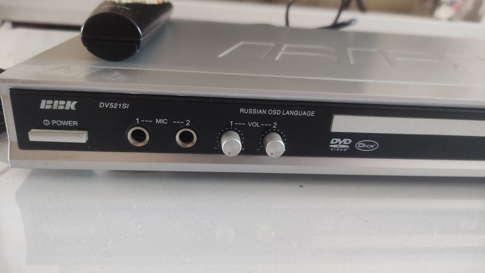 Продам дивиди проигрователь караоке bbk