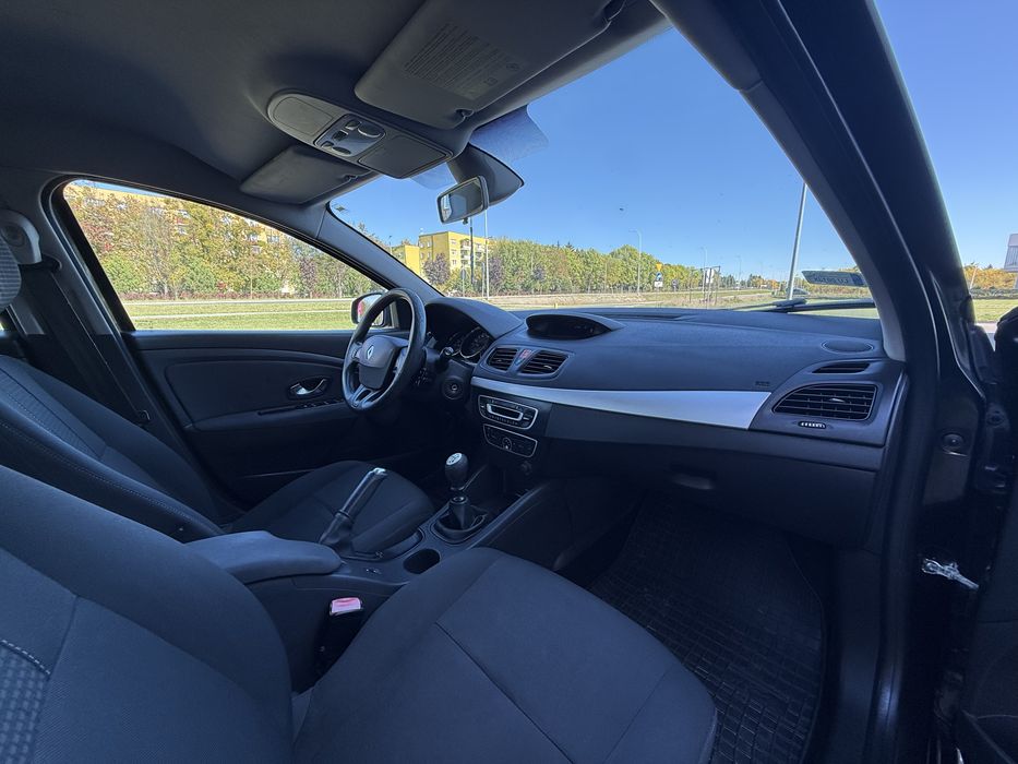 Renault Fluence 1.5 dCi 110km 2010r Stan Dobry Sedan Manual Długie Opłaty