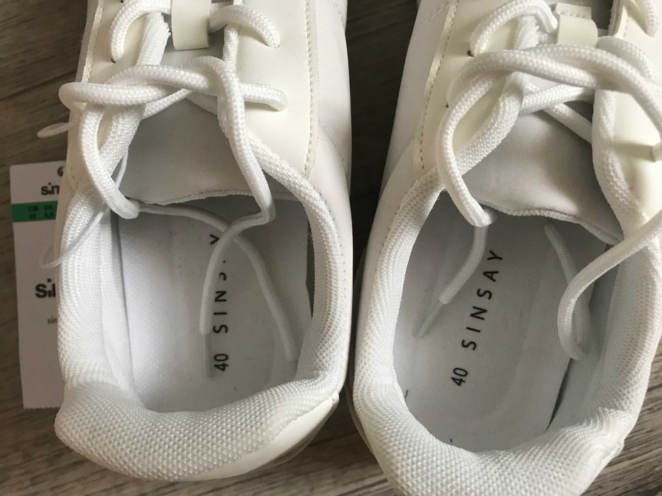 Sinsay Buty sneakersy 40 wkł.26 cm.