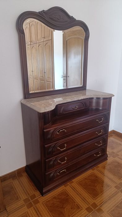 Conjunto quarto madeira maciça