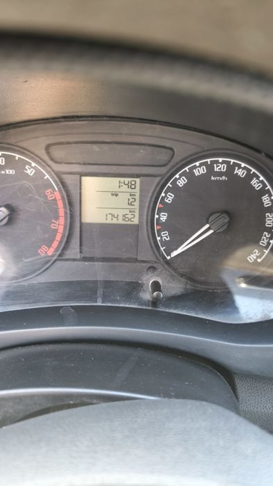 Skoda Fabia 1.2 бензин БЕЗ ТОРГА!!!!