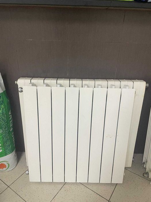 Radiadores de Aquecimento Central – 57 Elementos (Alta Potência)