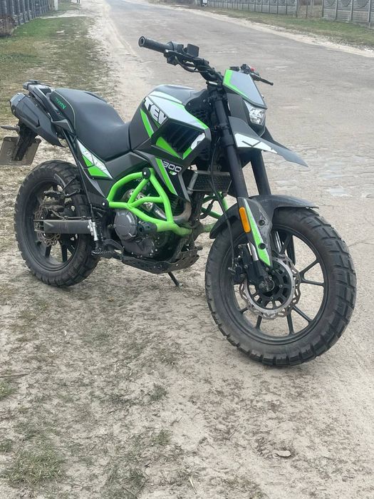 Продаю текін 300