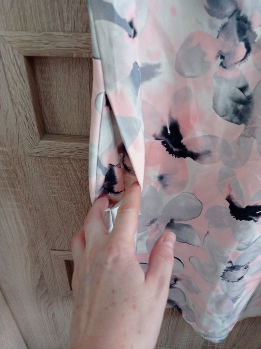 sukienka z kieszeniami
