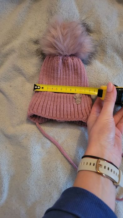 Шапки на дівчинку 40-42
