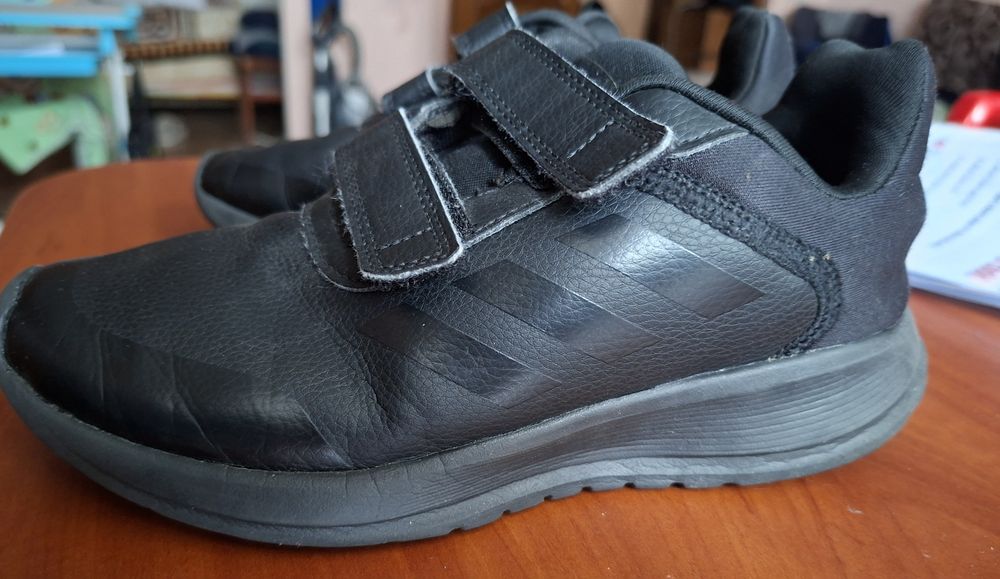 Кросівки ADIDAS  для хлопчика