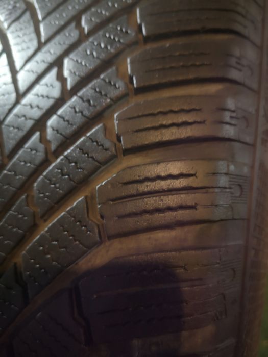 Opony zimowe Continental Winter Contact 205 55r16