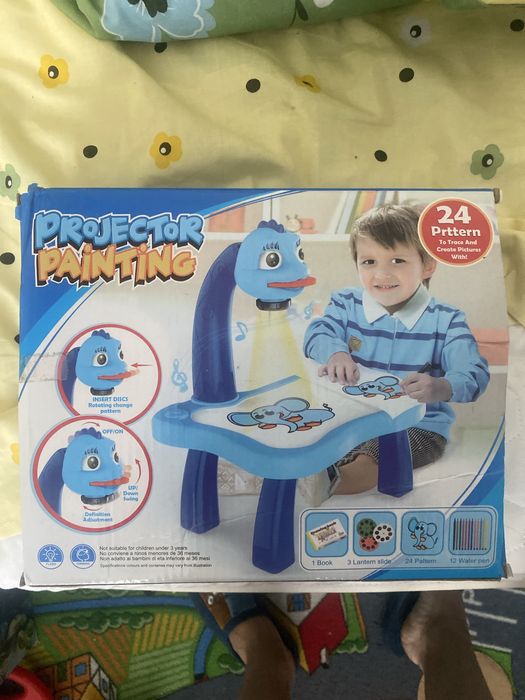 Прожектор для малювання з музикою та слайдами