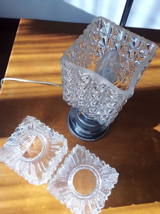 3 abajurs vidro cinzelado