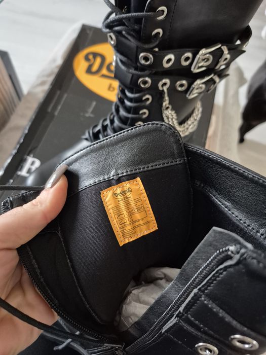 Botki ,oficerki firmy Dockers by Gerli nowe z łańcuchami r.39