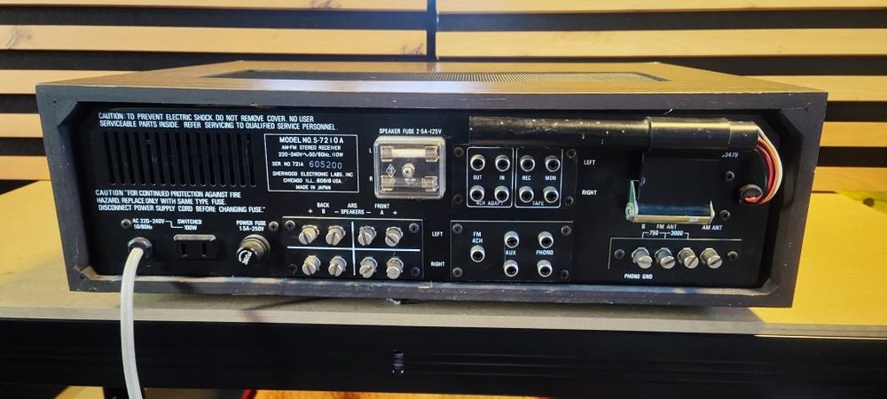 Amplituner SHERWOOD S-7210A piękny  stan Japan wzmacniacz