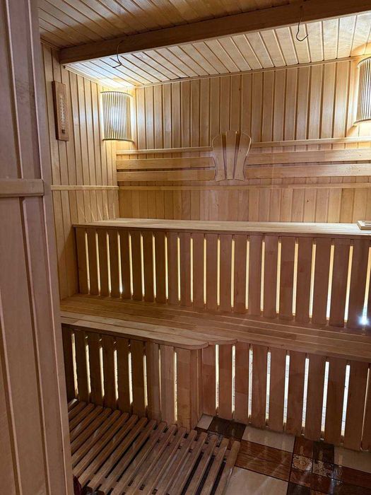 Будиночок біля лісу з САУНОЮ • тераса • зона барбекю (подобово)
